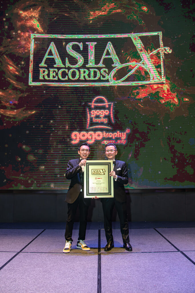 GogoTrophy Asia Record recognition